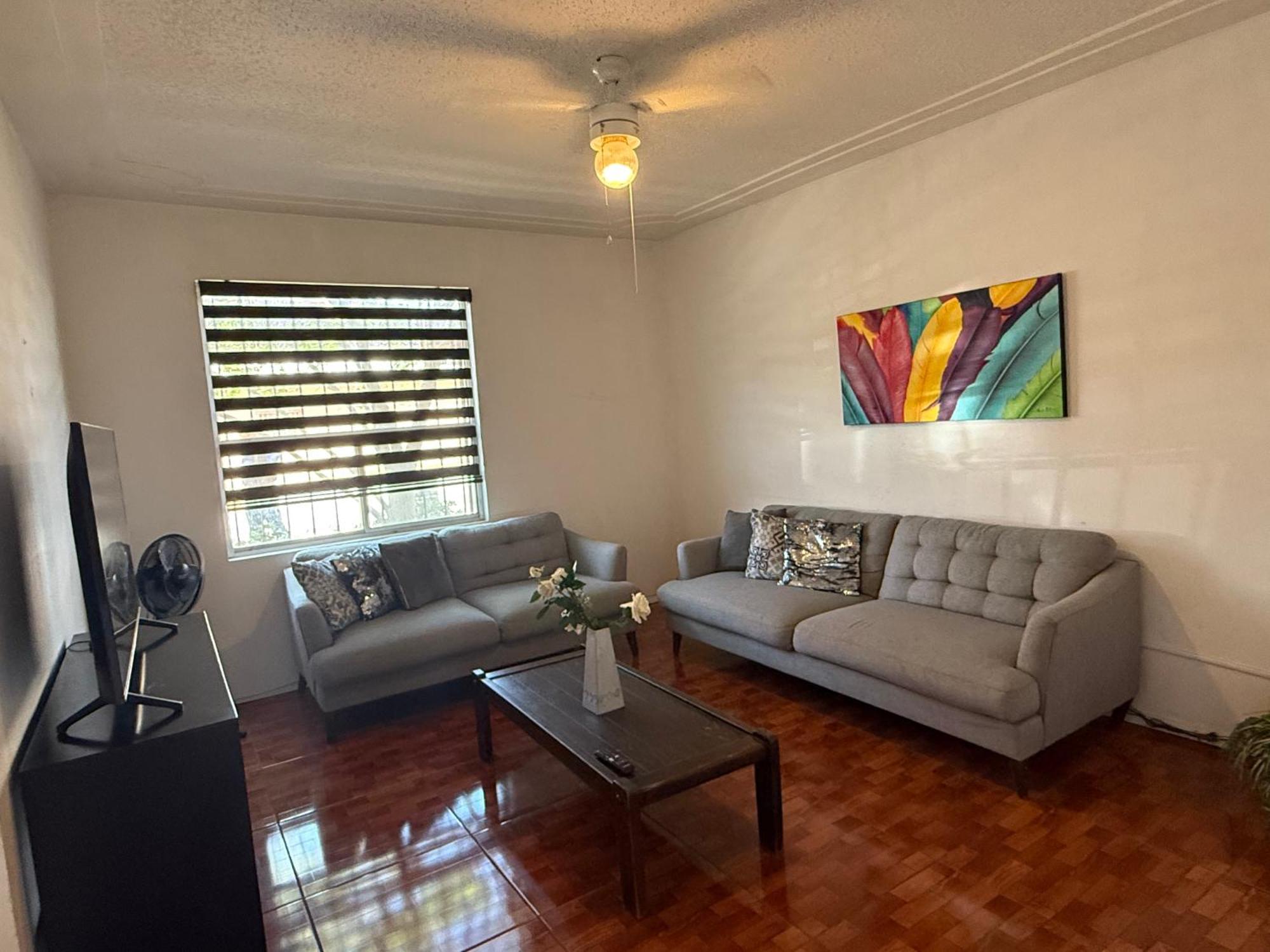 Appartamento Bonanza Casa De Huespedes Ciudad Juárez Esterno foto